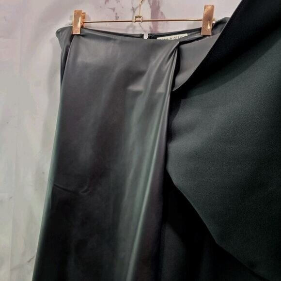 Alice + Olivia Skirt Womens 8 Medium Black Faux Vegan Leather Asymmetric Wrap - Picture 4 of 11